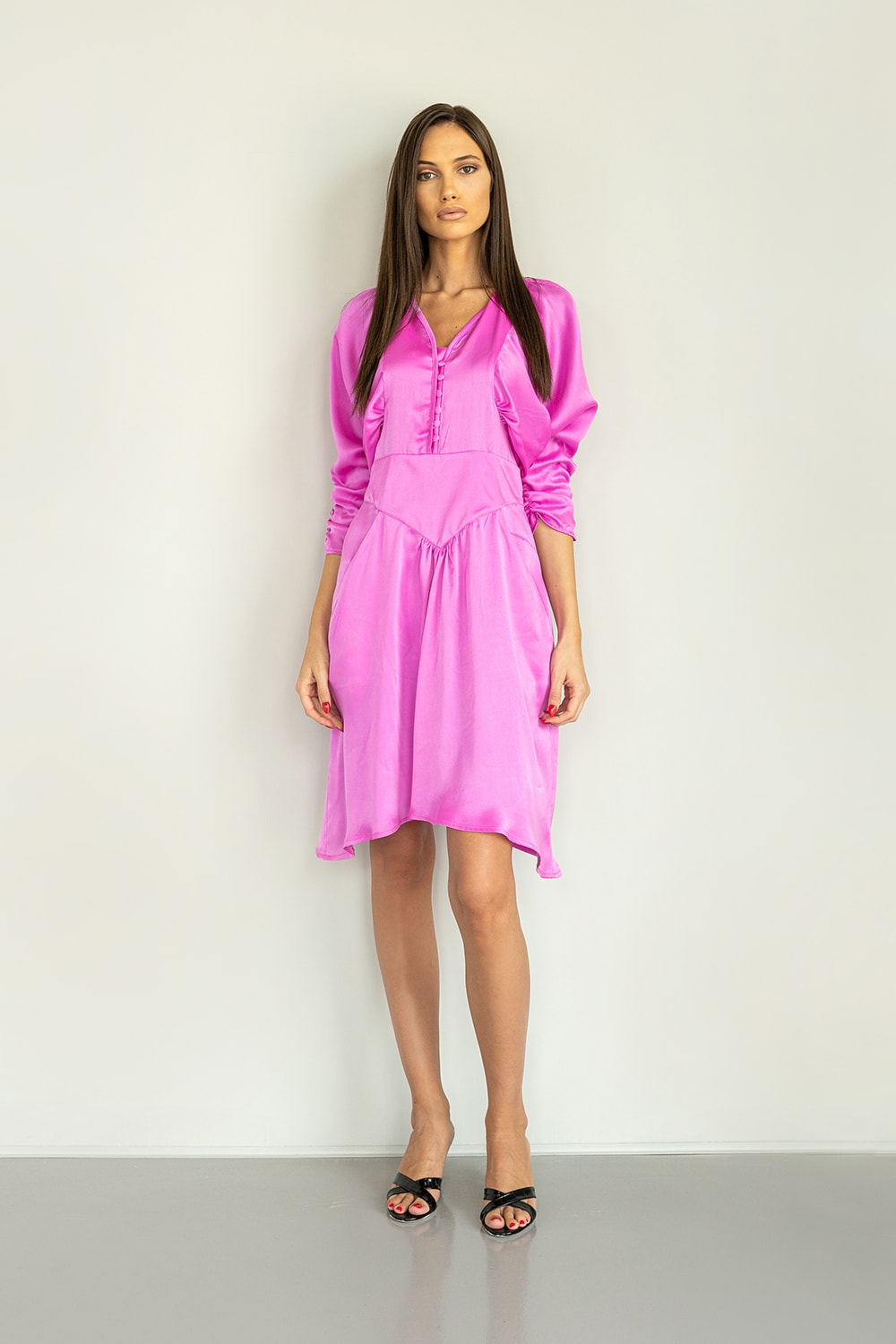 Pink silk mini dress with balloon sleeves and buttons